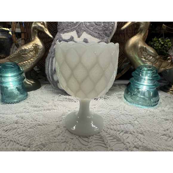 Unmarked Other - EO Brody Co milk glass